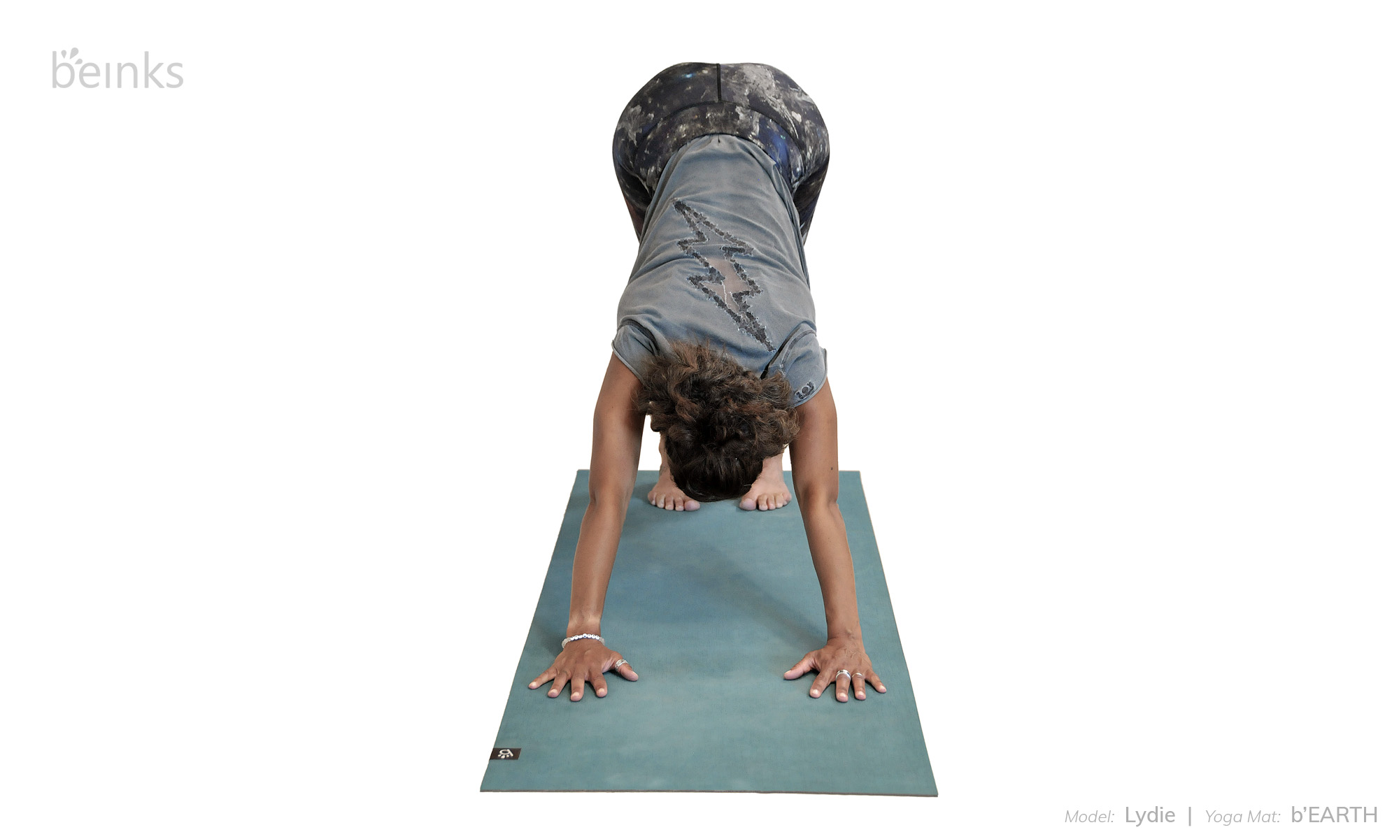 downward dog front - lydie